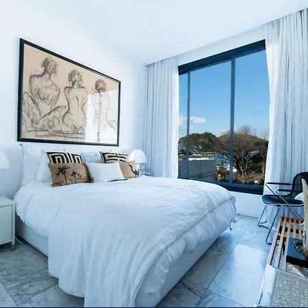 Luxury In Tropez Very Well Located * Saint-Tropez
